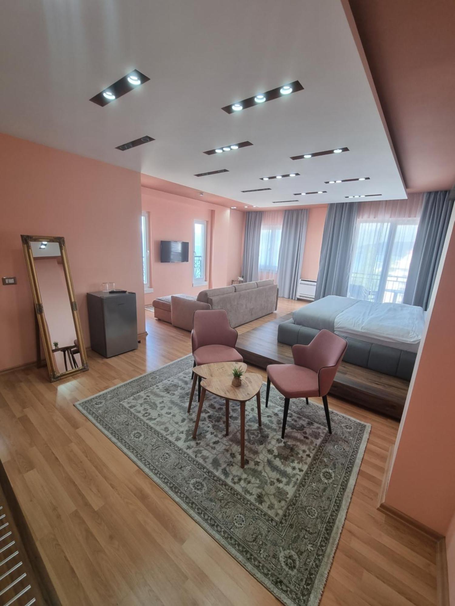 Elite Hotel Pogradec Room photo